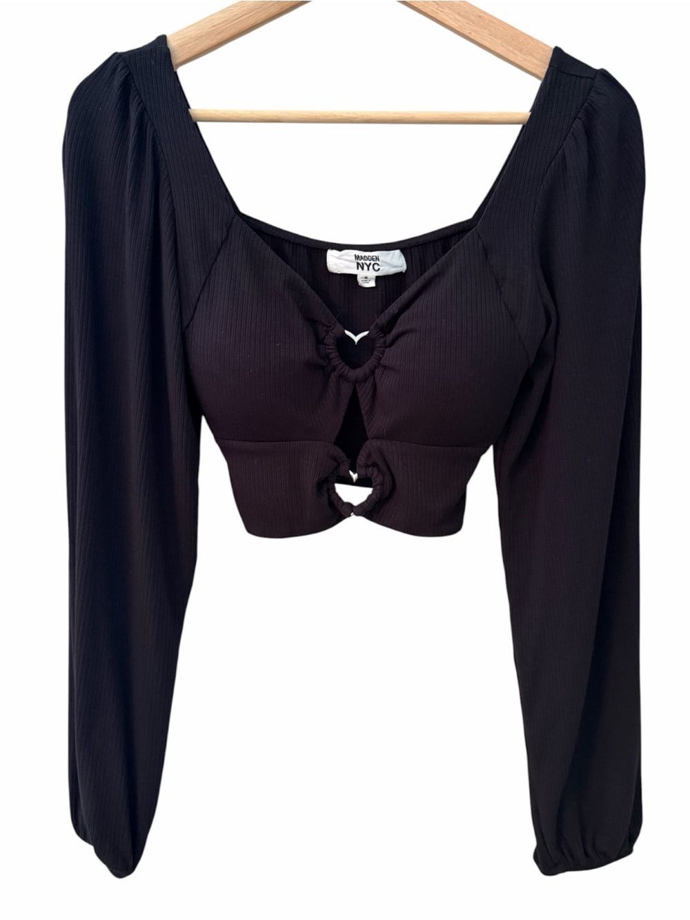 Madden Women Black Heart Cutout Long Slv Crop Top S Witchy Goth Y2K Sweetheart